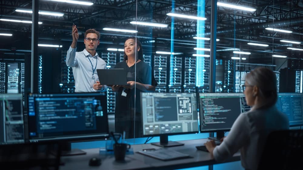 A small team uses IT infrastructure management best practices to manage an enterprise network A small team uses IT infrastructure management best practices to manage an enterprise network